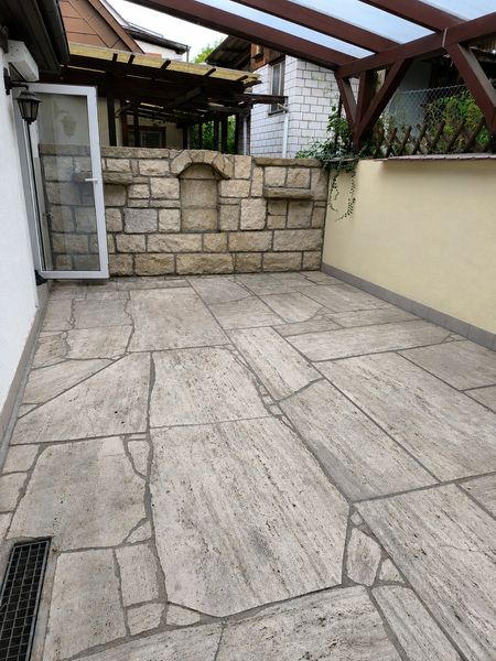 Charmante 2-Zimmer-Altbauwohnung mit Terrasse & Stellplatz in Waldenbuch